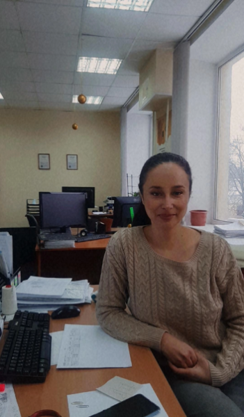 Оксана:  Бухгалтер для ооо на осно, ип на усн и осно