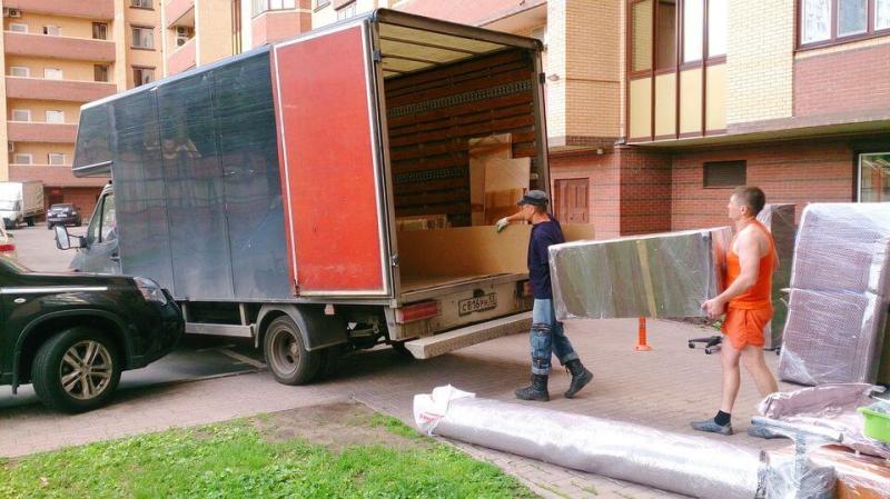 Максим:  Вывоз мусора,старой мебели в Ярославле.