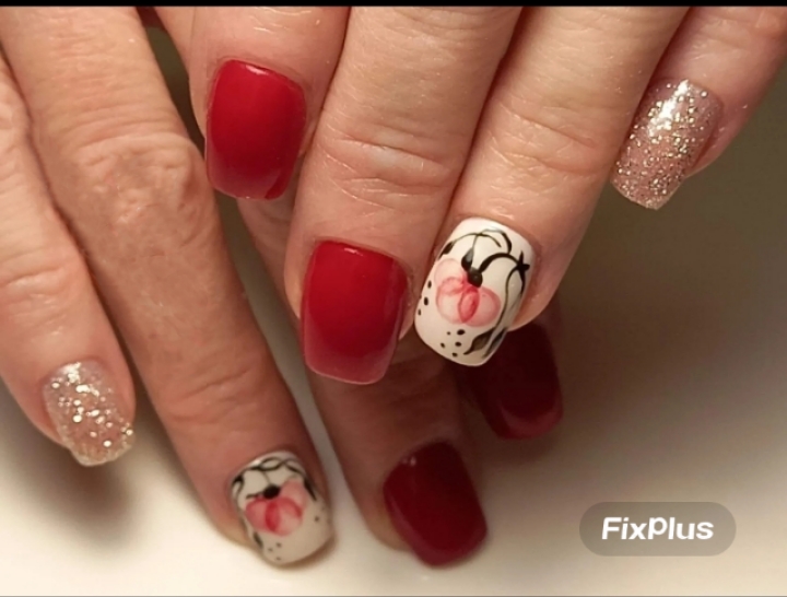 Наращивание ногтей, гель-лак Шуя. 