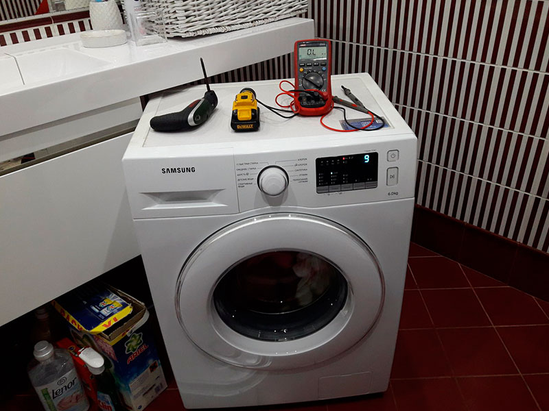 Николай:  Ремонт стиральных  машин