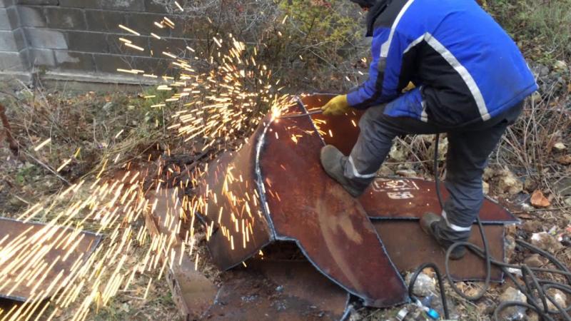 николай:  вывоз чермета демонтаж резка металла
