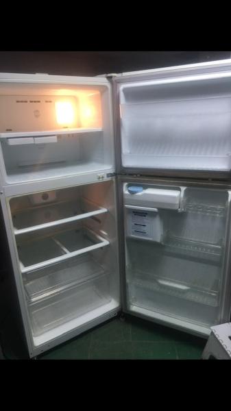 Пётр:  Ремонт холодильников морозильных камер и прилавков.