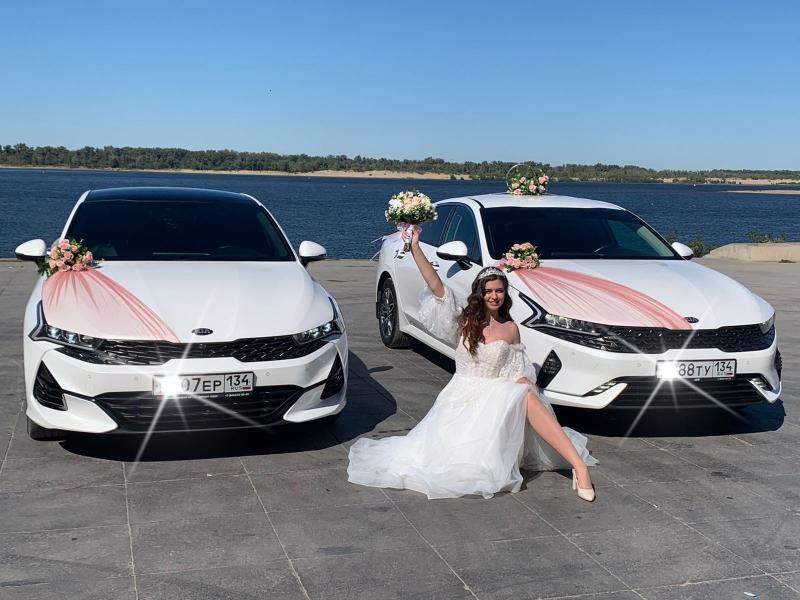 Андрей:  Прокат авто на свадьбу венчание выписку из роддома Волгоград