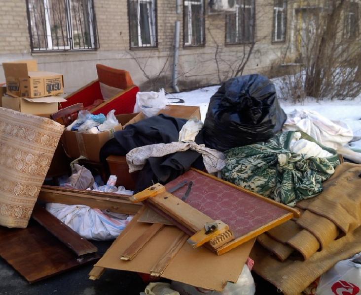Петр:  Вывоз мусора. Все районы Волгограда