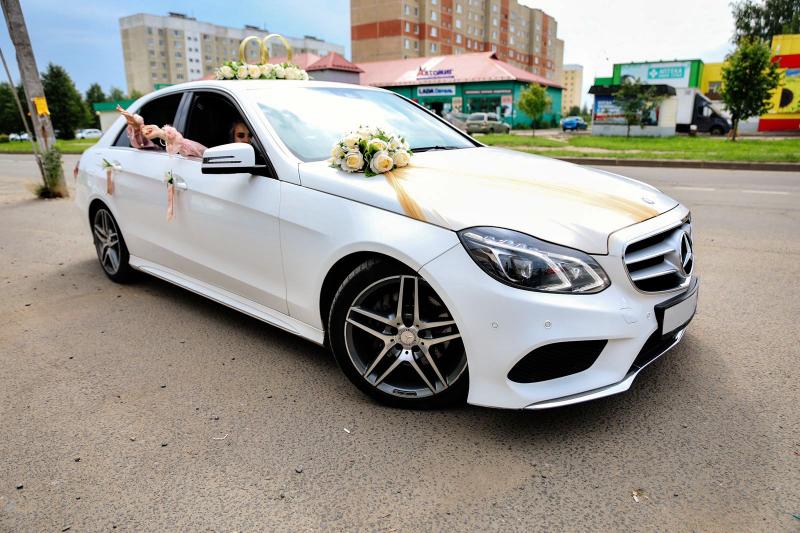 Авто на свадьбу Mercedes-Benz E-class в Костроме