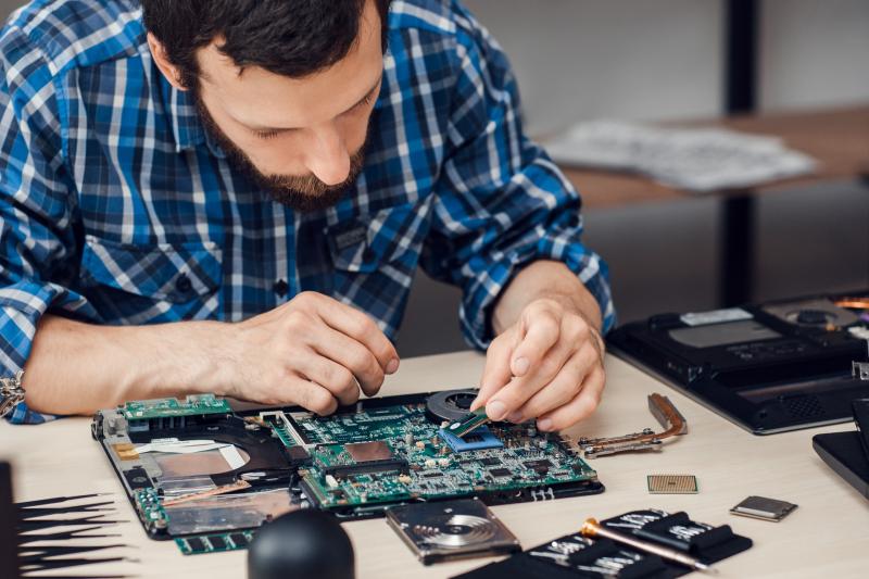 Вячеслав:  Восстановление вашего компьютера на дому