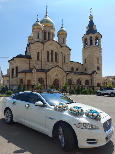 Полина:  Автомобиль на свадьбу 