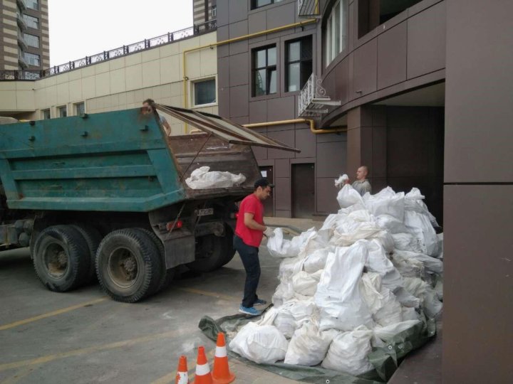 Андрей:  Вывоз мусора с утилизацией