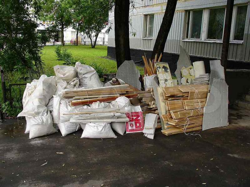 Андрей:  Вывоз мусора с утилизацией