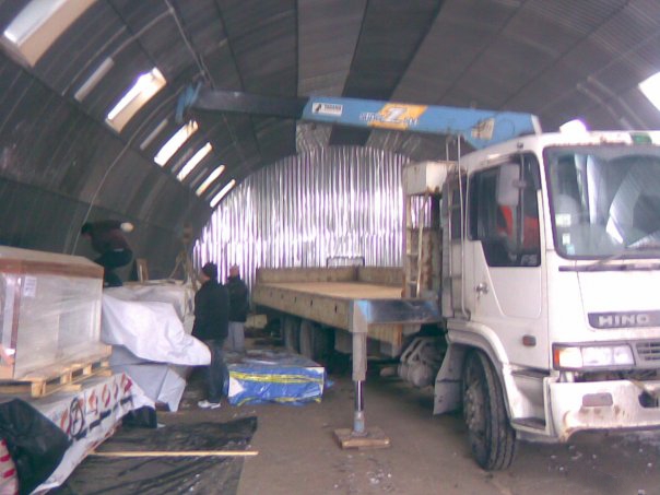 Александр:  Выездной ремонт грузовиков