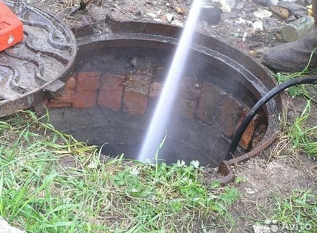 Роман:  Прочистка канализации Красногорск
