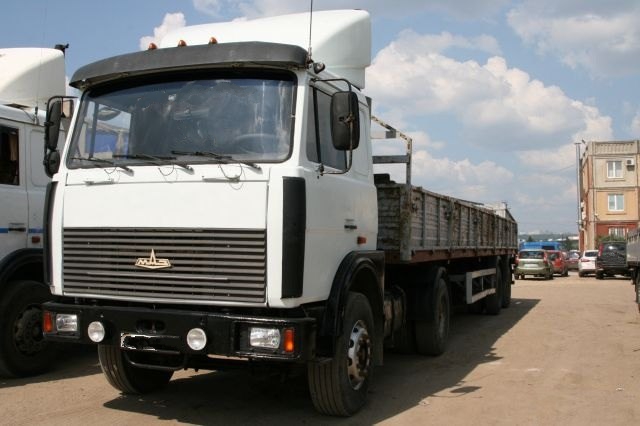 Ярослав:  Ремонт грузовых автомобилей с выездом