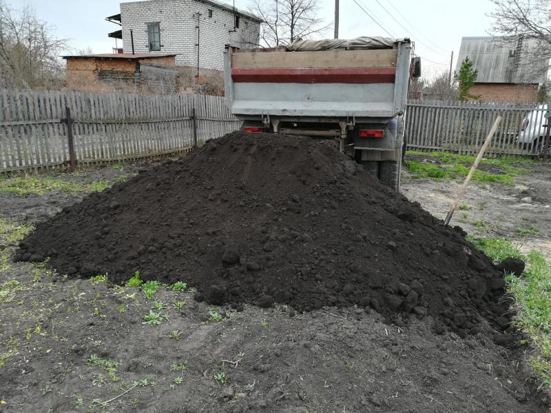 Слава:  Чернозем земля грунт без мусора 5-10 кубов