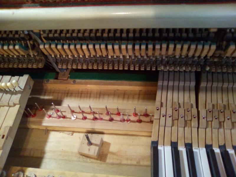юрий:  настройка ремонт пианино рояля фортепиано