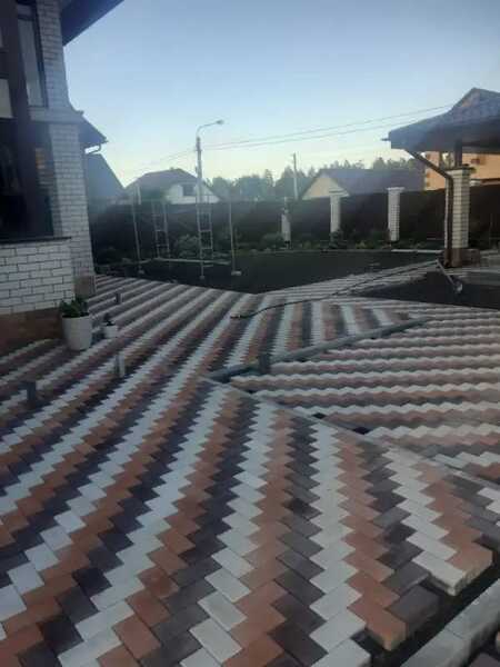 Укладка тротуарной плитки