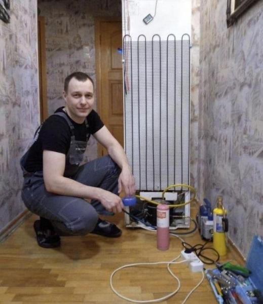 Роман Кулагин:  Ремонт холодильников и морозильников на дому Курск