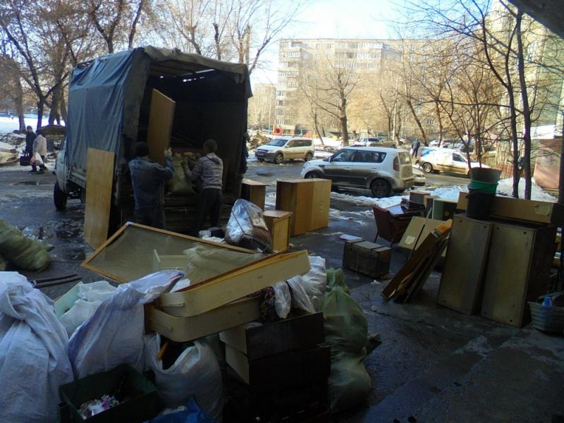 Константин:  Вывоз строительного мусора