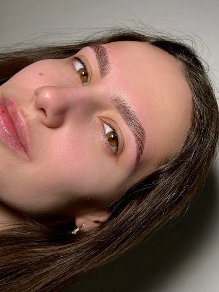 Долговременная укладка бровей Долговременная укладка бровей