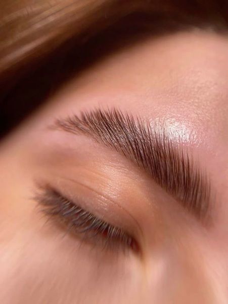 Долговременная укладка бровей Долговременная укладка бровей