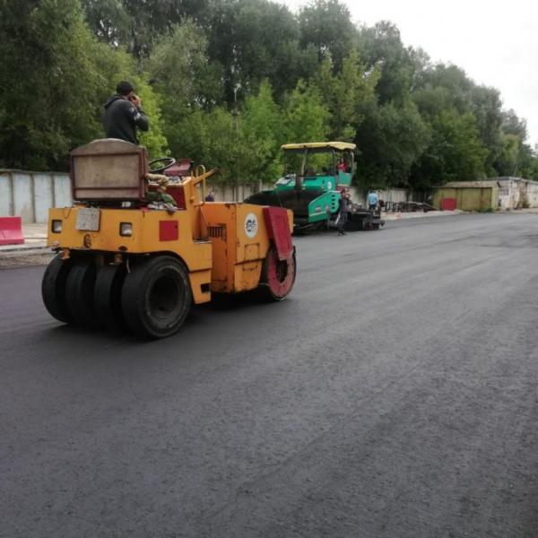 Самвел:  Асфальтирование и ремонт дорог в Дедовске, Укладка асфальта