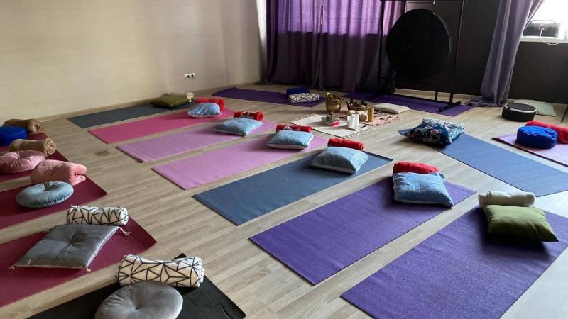 Комнаты в аренду:  Зал для медитации и йоги