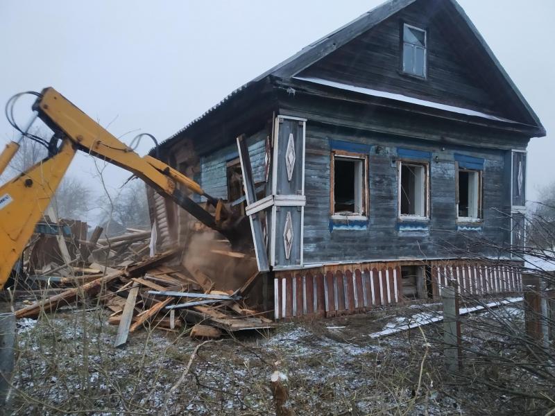 Вячеслав:  Демонтаж домов,ликвидация любых строений