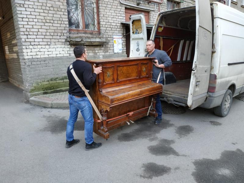 Андрей Николаевич:  Перевозка пианино