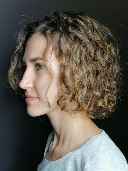 Галя:  Биозавивка волос, кривосстановление и реконструкция