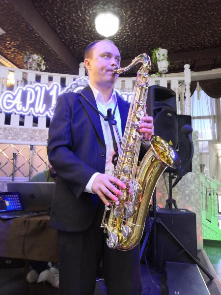 Фил:  Саксофонист на мероприятие, свадьбу, праздник, в Тамбове