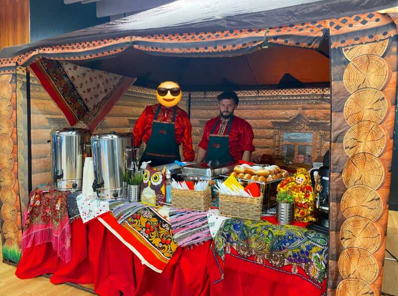 Организация Масленицы в офисе