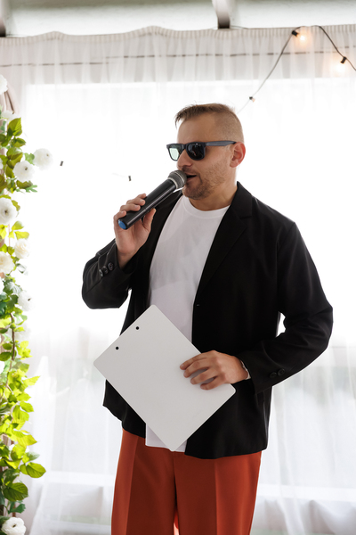 Заказать Ведущего На Праздник.