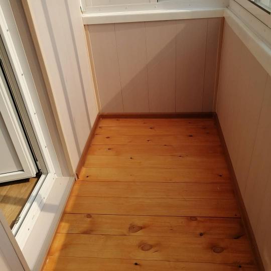 Укладка напольных покрытий