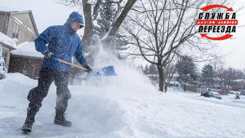 Артем:  Чистка снега на придомовой территории