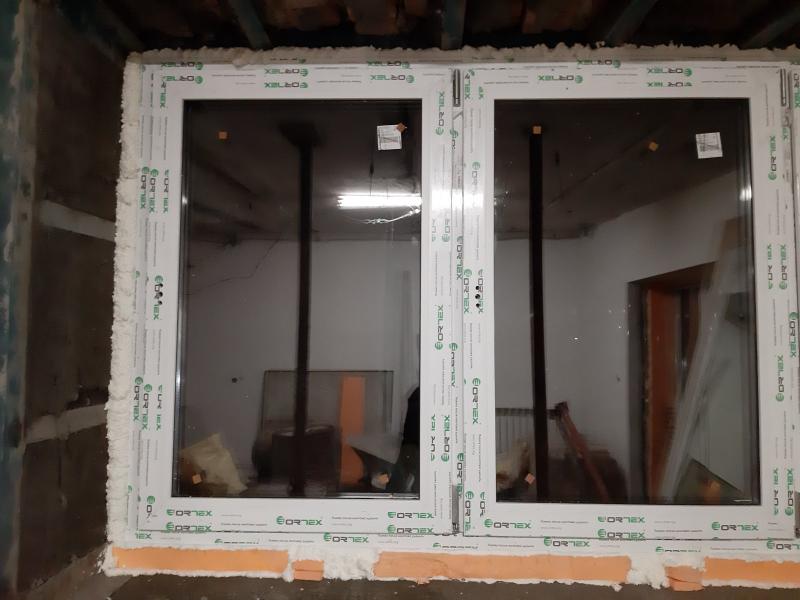 Мастер - Андрей. Ремонт окон и дверей ПВХ