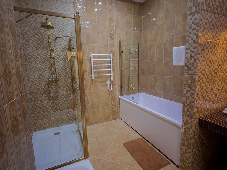 Частная бригада:  Ремонт ванной под ключ, отделка ванных, санузлов в Пензе