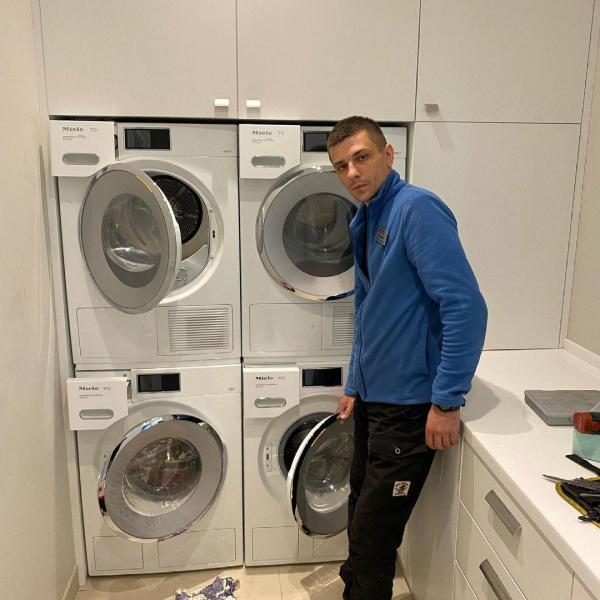 Евгений Юрьевич:  Ремонт стиральных и посудомоечных машин, выезд на дом