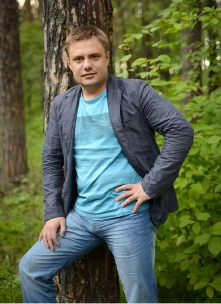 Максим Беленов:  Частный мастер по ремонту холодильников выезд на дом