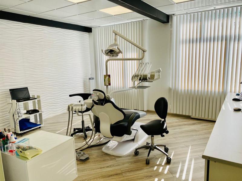 Диана:  Аренда стоматологического кабинета