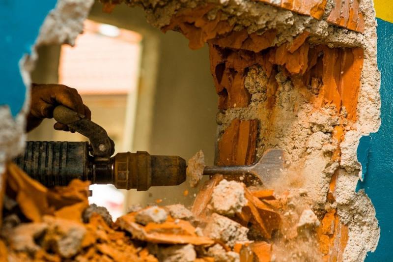 Тимур:   Демонтаж/Слом стен/Снос домов.Разбор построек