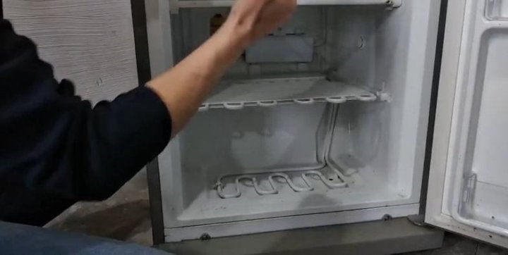 Роман Кулагин:  Ремонт холодильников и морозильников на дому Тверь