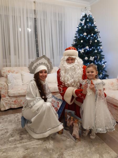 Дед Мороз и Снегурочка