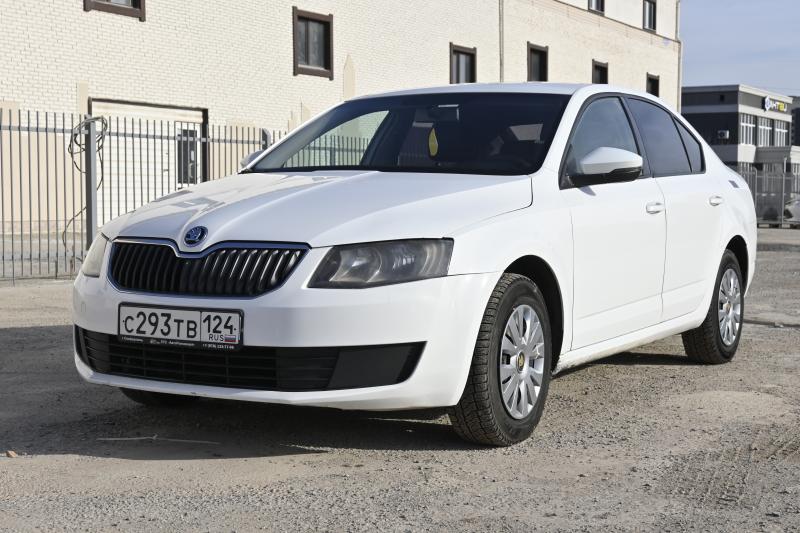 Autofresh:  Автомобиль в аренду в такси Skoda