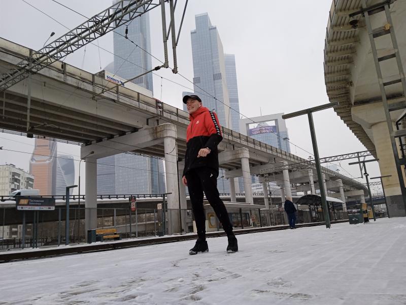 Парень на час