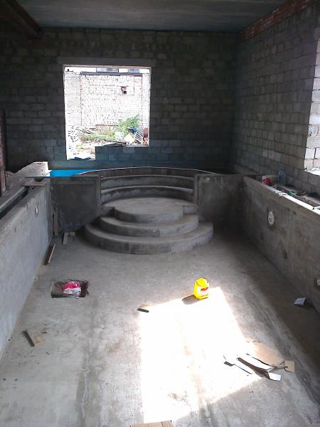 Олег:  Укладка плитки керамогранита ремонт ванной 