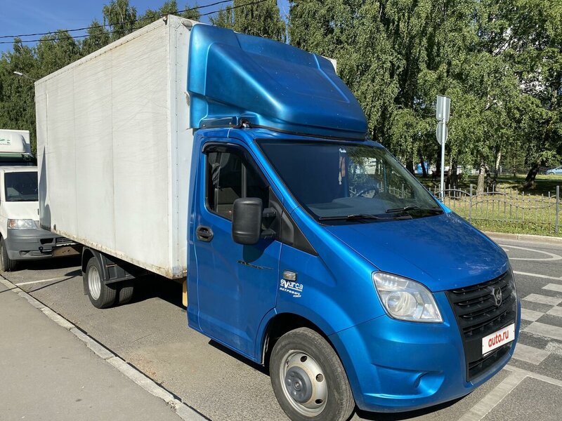 Переезды и с грузчиками. Грузчики для переезда. 