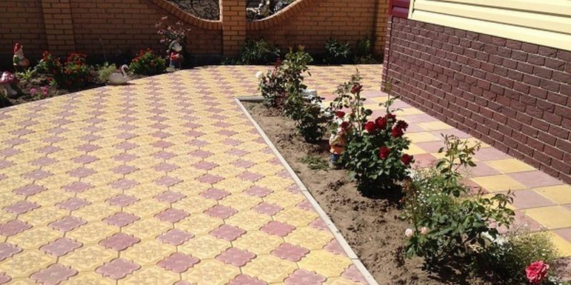 Укладка тротуарной плитки в Троицкой