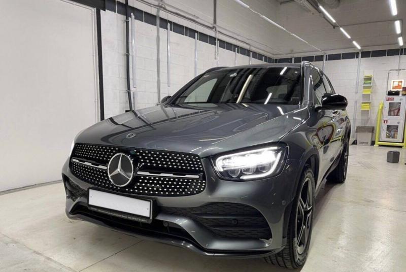 Дмитрий:  Аренда авто без водителя Mercedes-Benz GLC 2019г