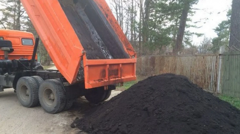 Михаил:  Доставка Чернозёма Земли Песка Щебня Вывоз мусора