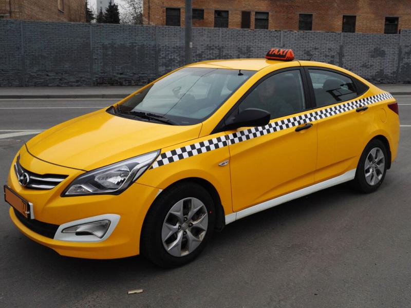 антон:  Аренда автомобиля для такси. Работа в Яндекс.Такси