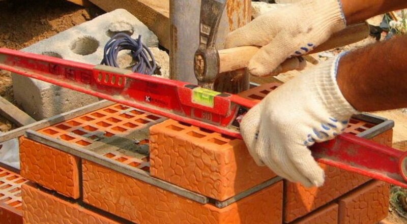 каменщик-облицовщик